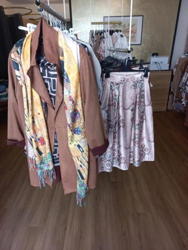 NEU EINGETROFFENE MODE